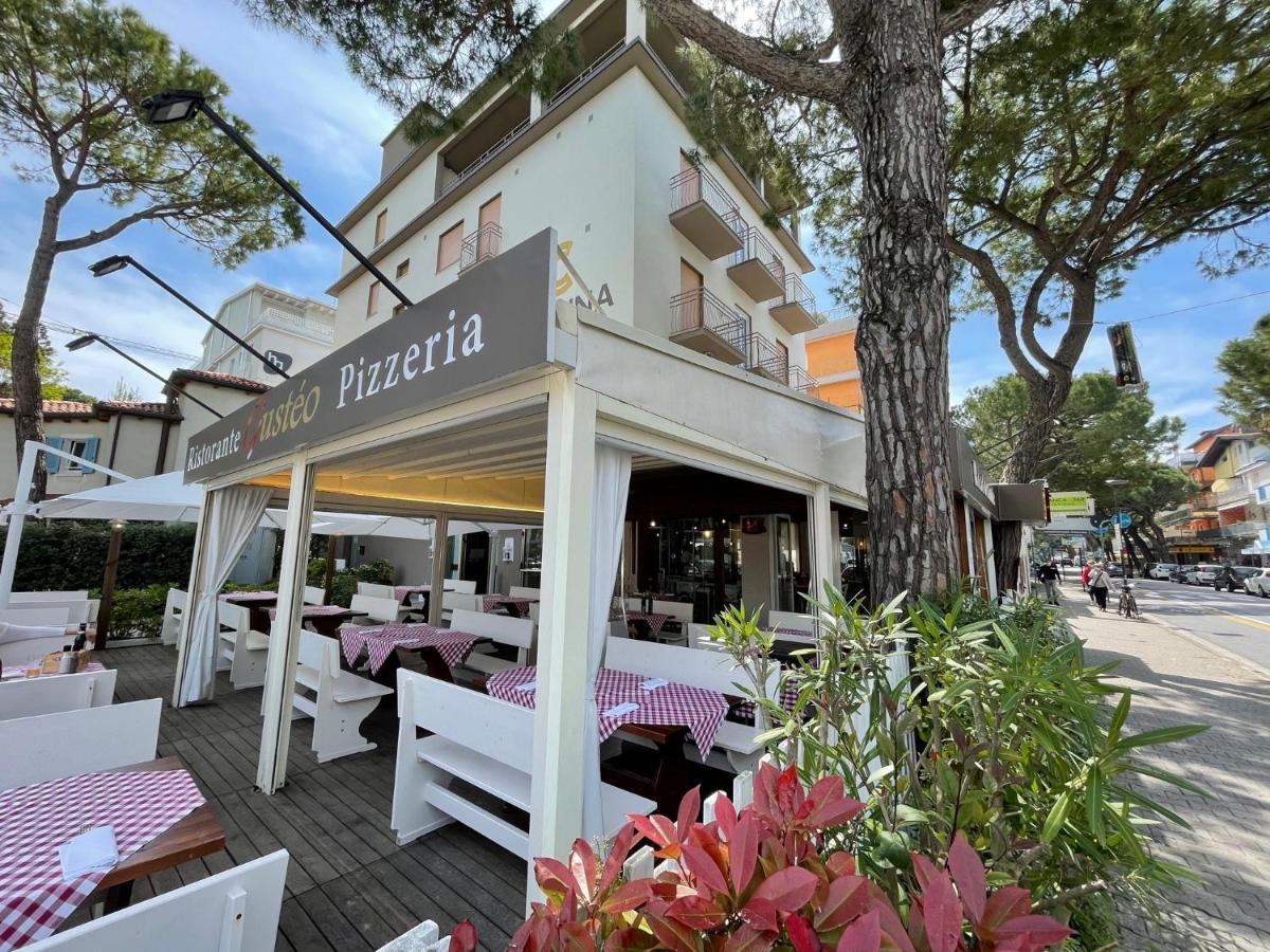 Hotel Cristina 2*