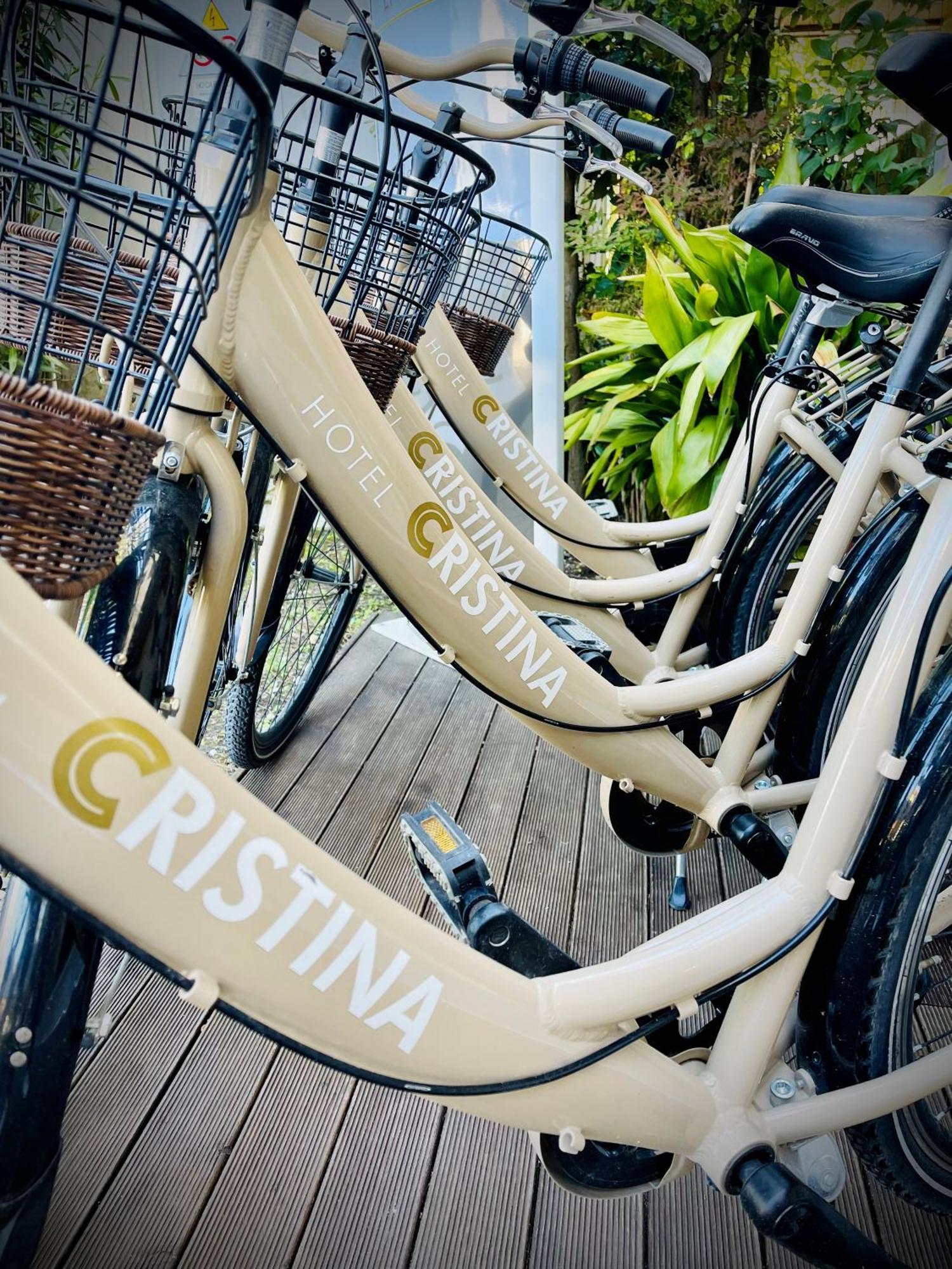 Cristina Hotel